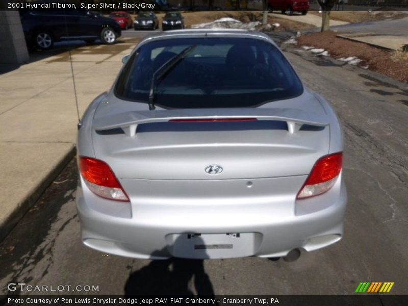 Super Silver / Black/Gray 2001 Hyundai Tiburon