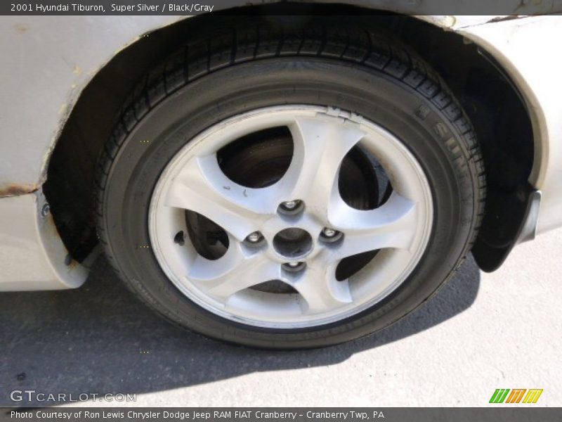 Super Silver / Black/Gray 2001 Hyundai Tiburon