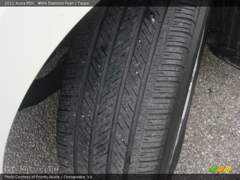 White Diamond Pearl / Taupe 2011 Acura RDX
