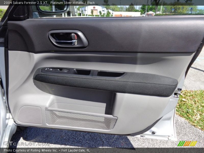 Platinum Silver Metallic / Black 2004 Subaru Forester 2.5 XT