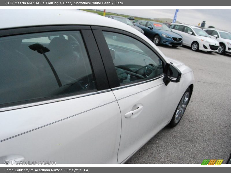 Snowflake White Pearl / Black 2014 Mazda MAZDA3 s Touring 4 Door