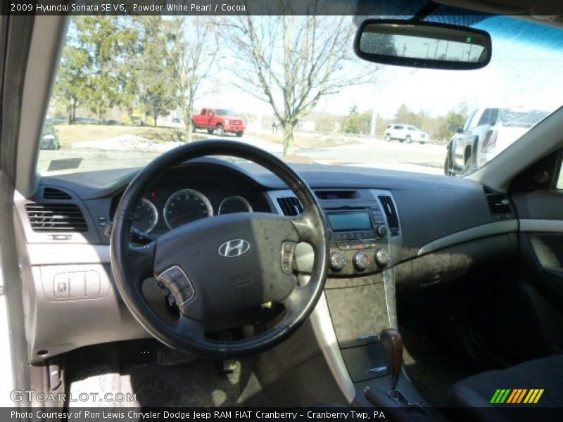 Powder White Pearl / Cocoa 2009 Hyundai Sonata SE V6