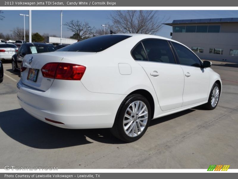 Candy White / Cornsilk Beige 2013 Volkswagen Jetta TDI Sedan