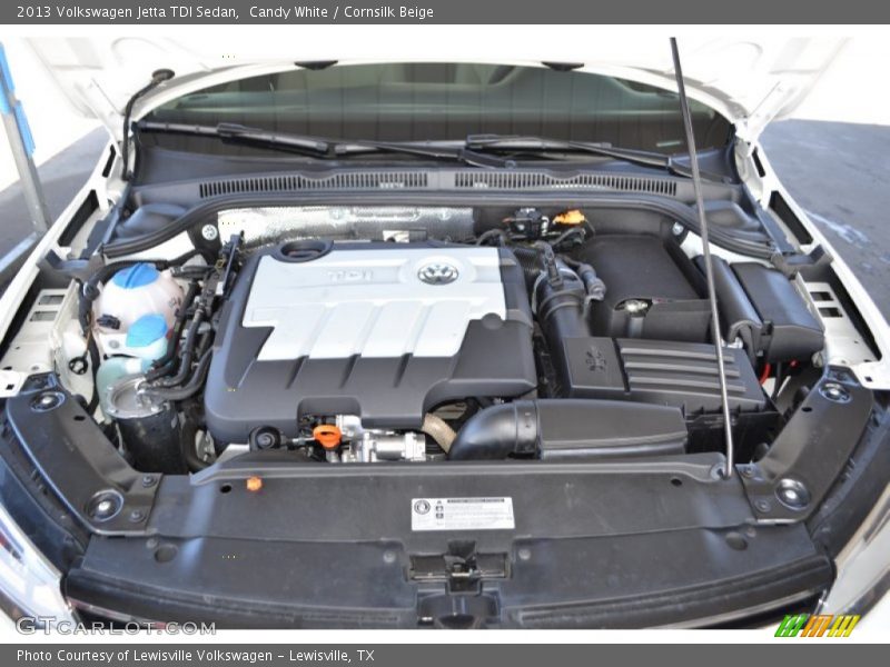 Candy White / Cornsilk Beige 2013 Volkswagen Jetta TDI Sedan