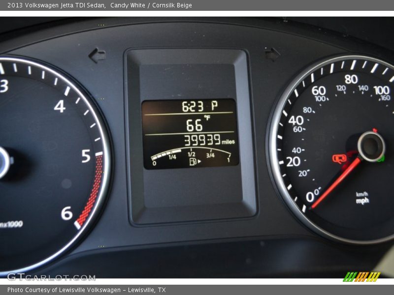 Candy White / Cornsilk Beige 2013 Volkswagen Jetta TDI Sedan