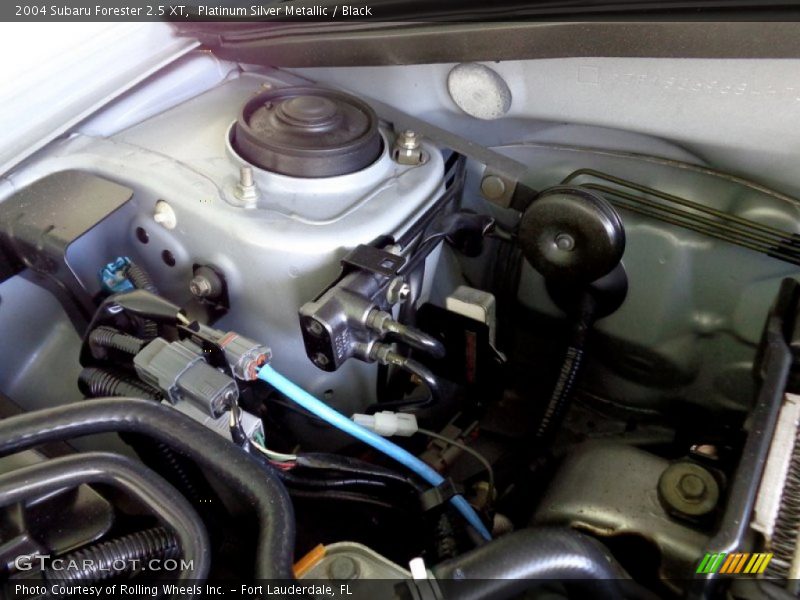 Platinum Silver Metallic / Black 2004 Subaru Forester 2.5 XT