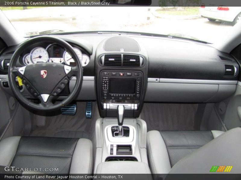 Dashboard of 2006 Cayenne S Titanium