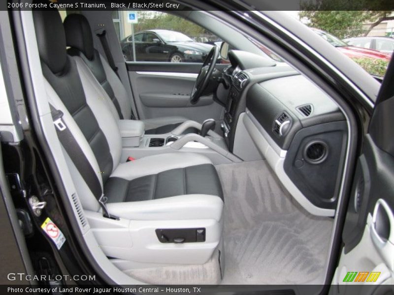 Front Seat of 2006 Cayenne S Titanium