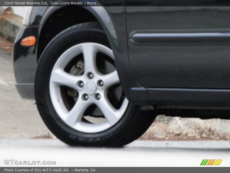 Gray Lustre Metallic / Blond 2000 Nissan Maxima GLE
