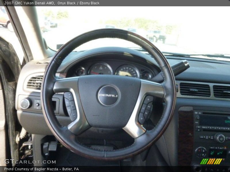 Onyx Black / Ebony Black 2007 GMC Yukon Denali AWD