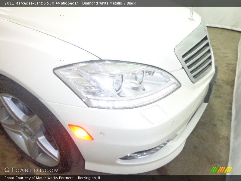 Diamond White Metallic / Black 2011 Mercedes-Benz S 550 4Matic Sedan