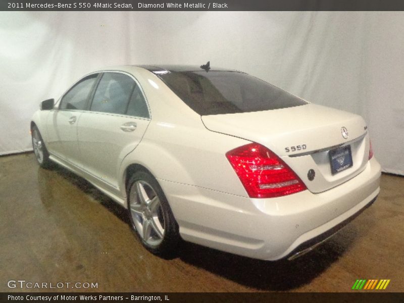 Diamond White Metallic / Black 2011 Mercedes-Benz S 550 4Matic Sedan
