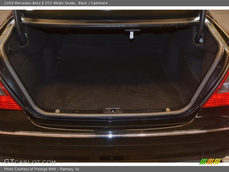 Black / Cashmere 2009 Mercedes-Benz E 350 4Matic Sedan