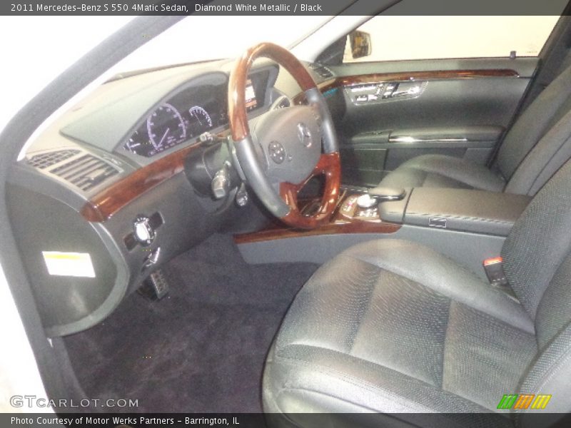 Diamond White Metallic / Black 2011 Mercedes-Benz S 550 4Matic Sedan