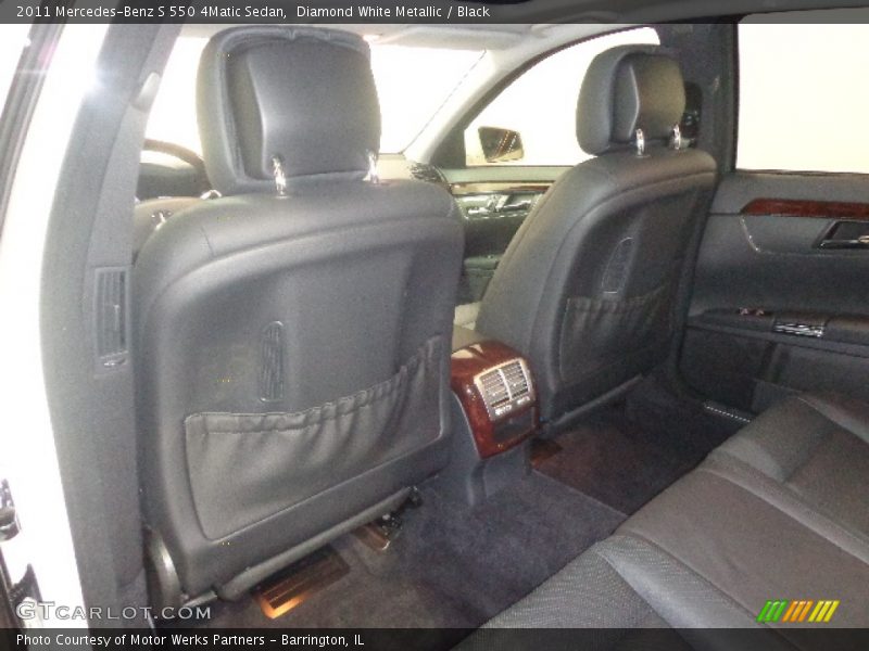Diamond White Metallic / Black 2011 Mercedes-Benz S 550 4Matic Sedan