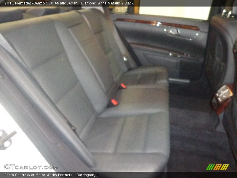 Diamond White Metallic / Black 2011 Mercedes-Benz S 550 4Matic Sedan