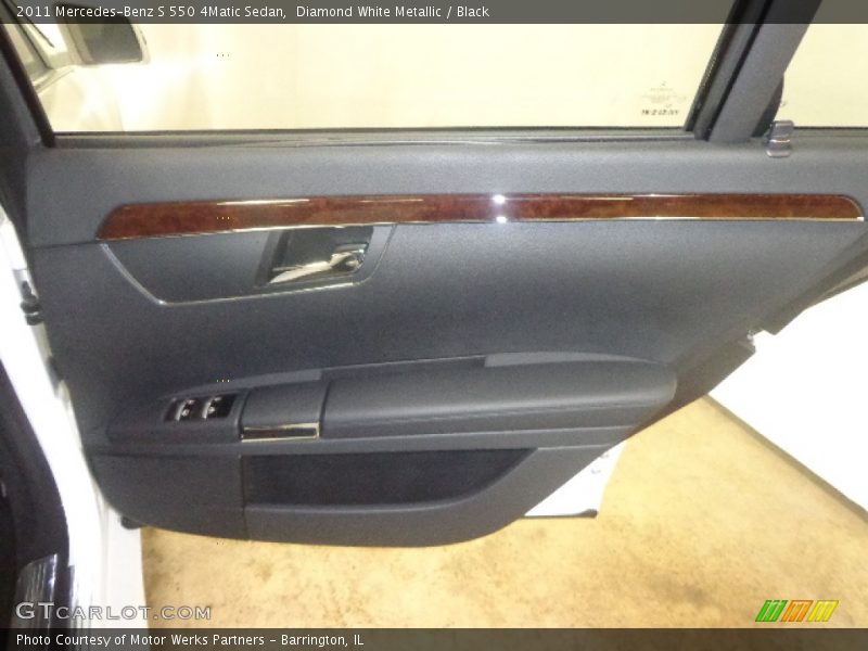 Diamond White Metallic / Black 2011 Mercedes-Benz S 550 4Matic Sedan