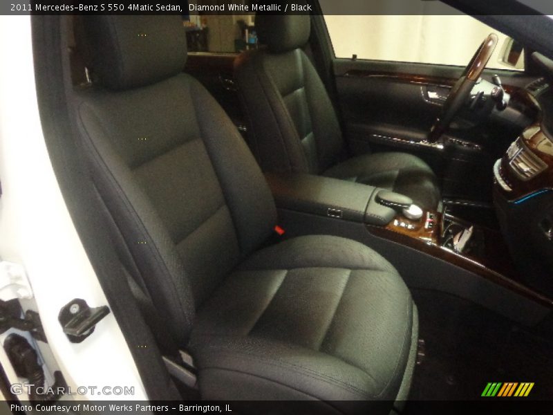 Diamond White Metallic / Black 2011 Mercedes-Benz S 550 4Matic Sedan