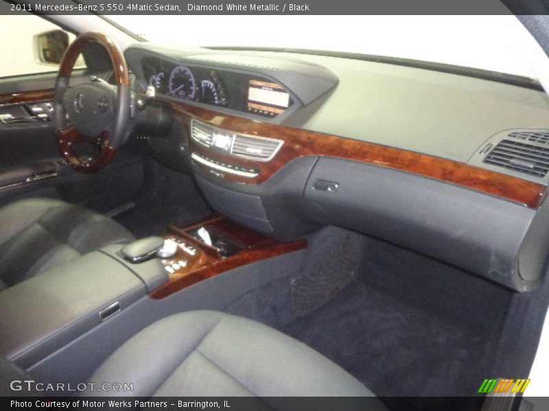 Diamond White Metallic / Black 2011 Mercedes-Benz S 550 4Matic Sedan