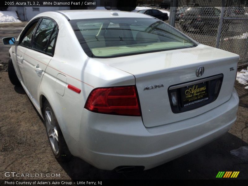 White Diamond Pearl / Camel 2005 Acura TL 3.2