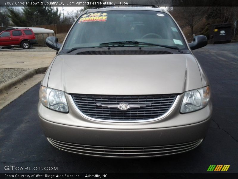 Light Almond Pearl Metallic / Taupe 2002 Chrysler Town & Country EX