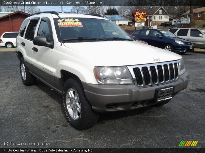 Stone White / Sandstone 2002 Jeep Grand Cherokee Laredo 4x4