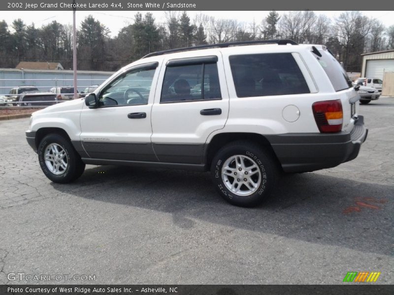 Stone White / Sandstone 2002 Jeep Grand Cherokee Laredo 4x4