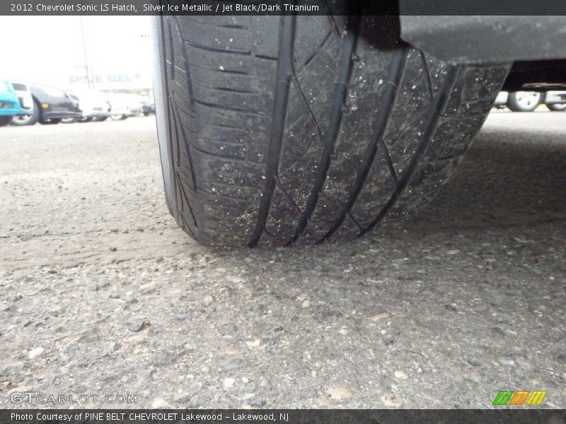 Silver Ice Metallic / Jet Black/Dark Titanium 2012 Chevrolet Sonic LS Hatch