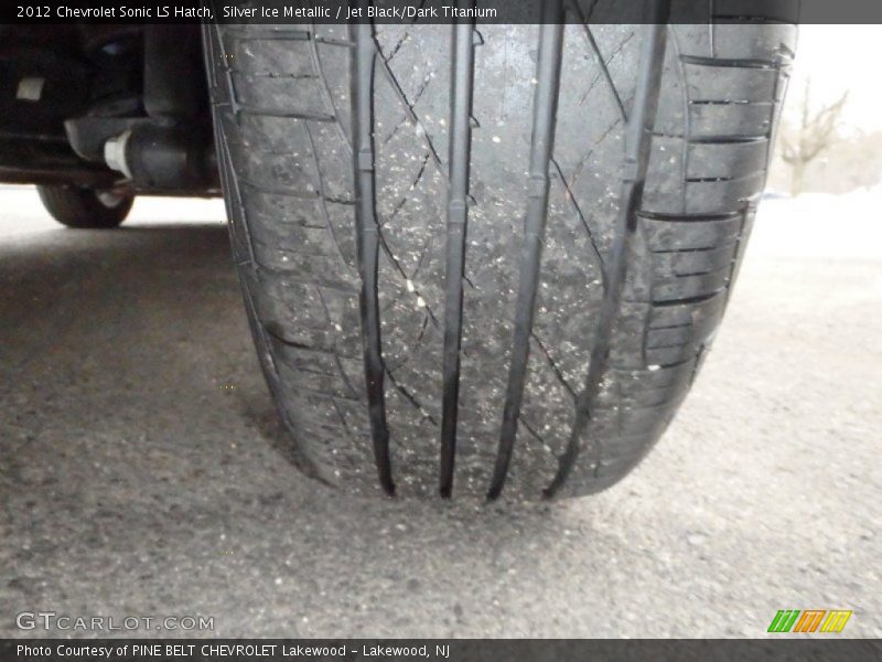 Silver Ice Metallic / Jet Black/Dark Titanium 2012 Chevrolet Sonic LS Hatch