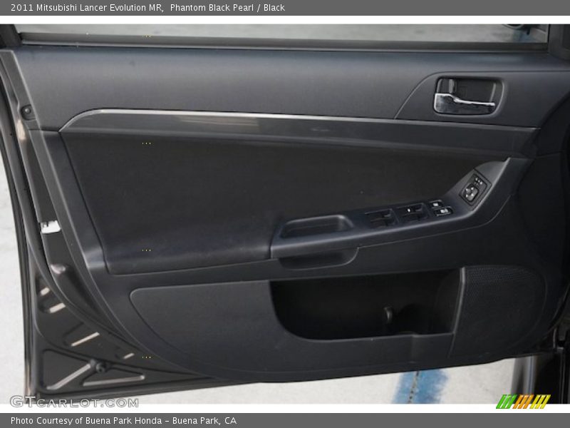 Phantom Black Pearl / Black 2011 Mitsubishi Lancer Evolution MR