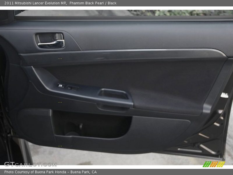 Phantom Black Pearl / Black 2011 Mitsubishi Lancer Evolution MR