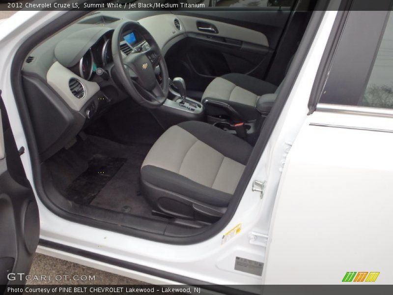 Summit White / Jet Black/Medium Titanium 2012 Chevrolet Cruze LS