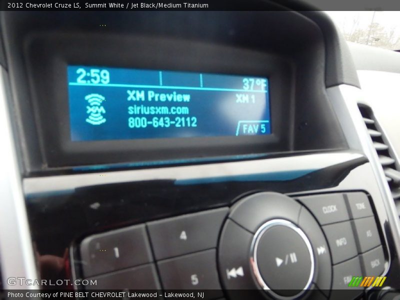 Summit White / Jet Black/Medium Titanium 2012 Chevrolet Cruze LS
