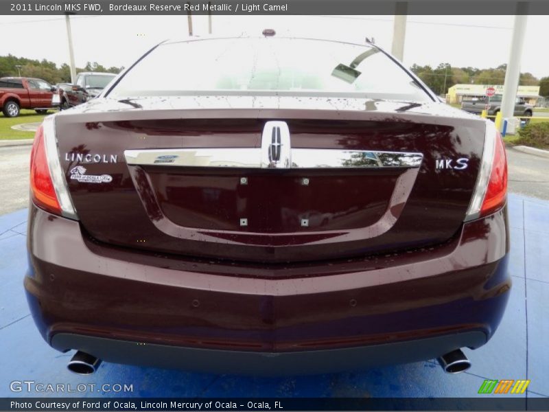 Bordeaux Reserve Red Metallic / Light Camel 2011 Lincoln MKS FWD