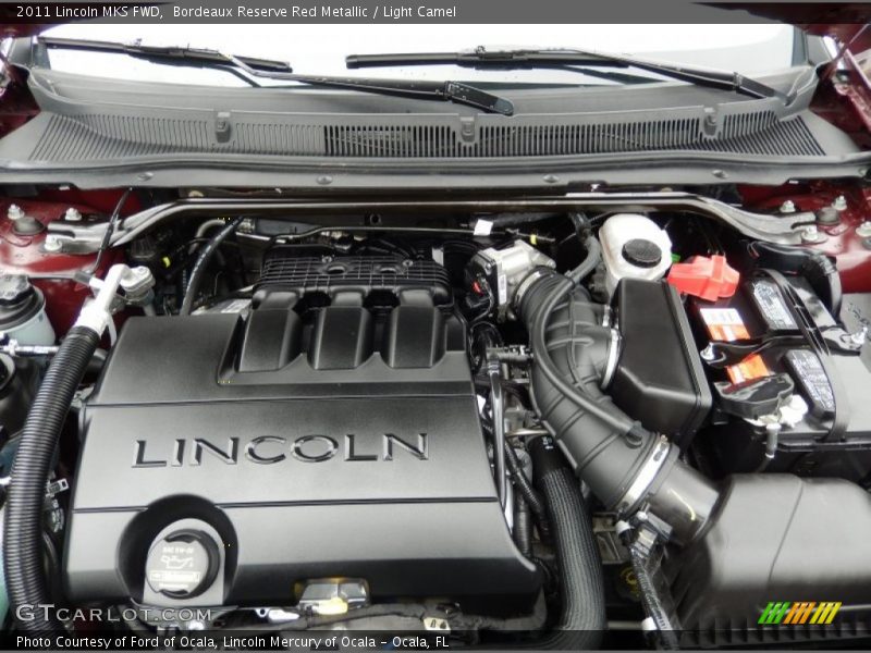 Bordeaux Reserve Red Metallic / Light Camel 2011 Lincoln MKS FWD