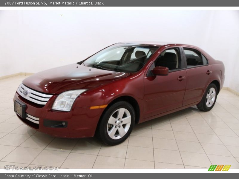 Front 3/4 View of 2007 Fusion SE V6