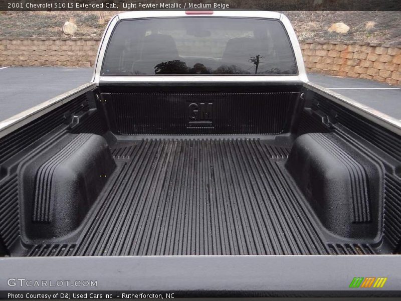 Light Pewter Metallic / Medium Beige 2001 Chevrolet S10 LS Extended Cab