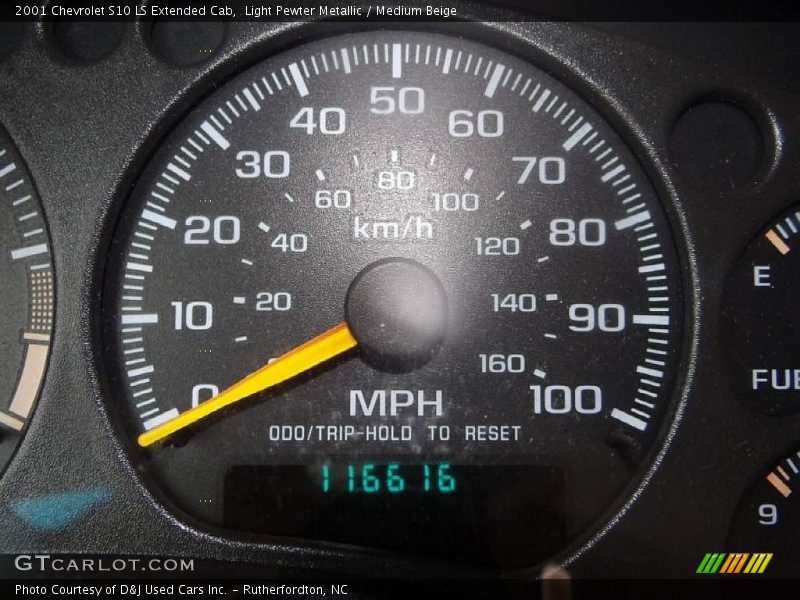 Light Pewter Metallic / Medium Beige 2001 Chevrolet S10 LS Extended Cab