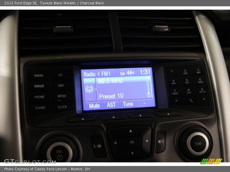 Tuxedo Black Metallic / Charcoal Black 2013 Ford Edge SE