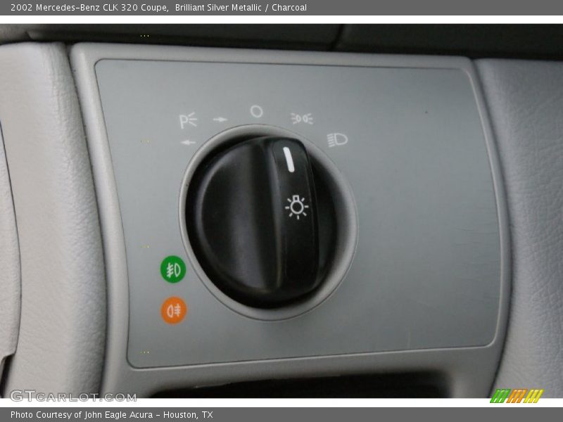 Brilliant Silver Metallic / Charcoal 2002 Mercedes-Benz CLK 320 Coupe