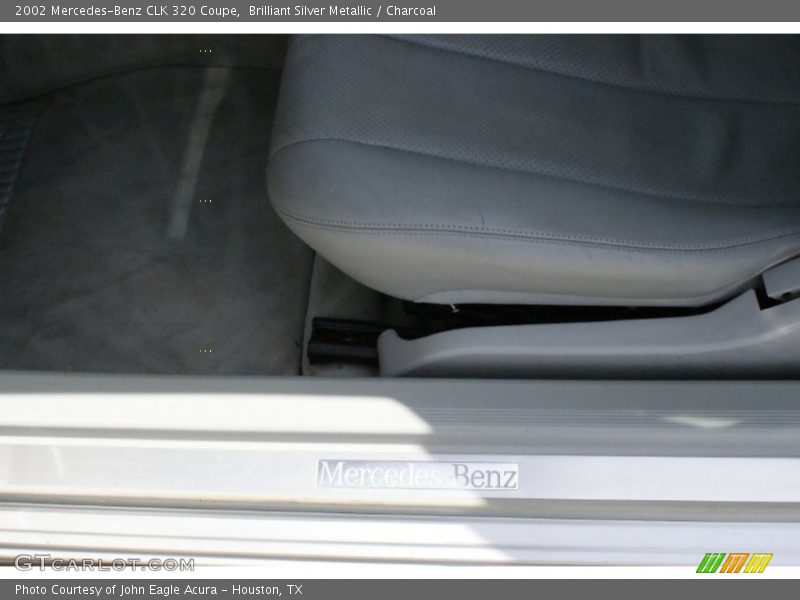 Brilliant Silver Metallic / Charcoal 2002 Mercedes-Benz CLK 320 Coupe