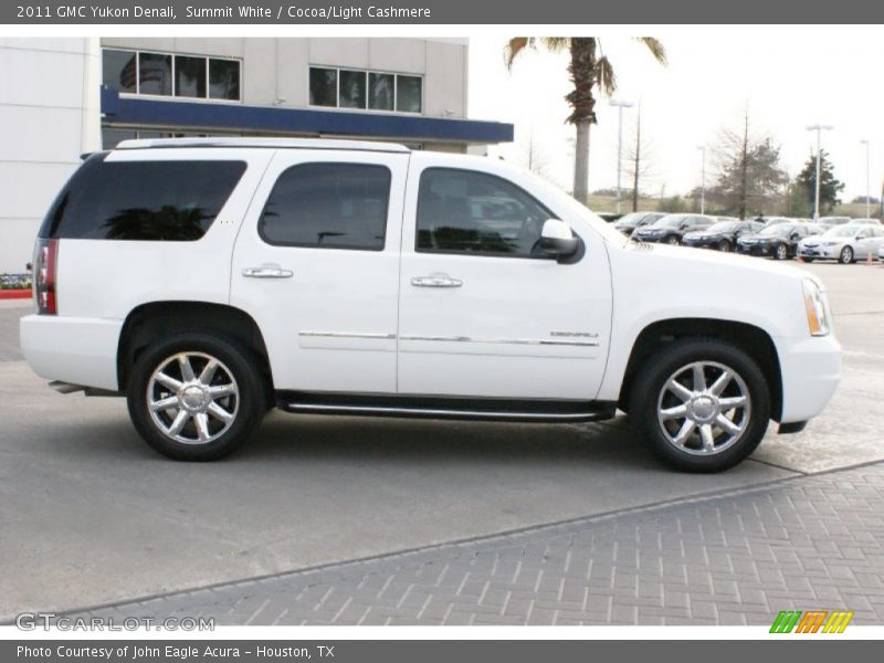 Summit White / Cocoa/Light Cashmere 2011 GMC Yukon Denali