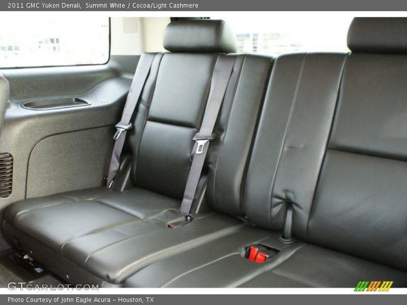 Summit White / Cocoa/Light Cashmere 2011 GMC Yukon Denali