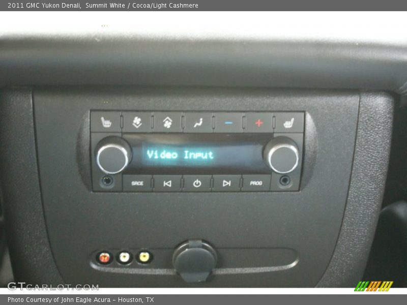 Summit White / Cocoa/Light Cashmere 2011 GMC Yukon Denali