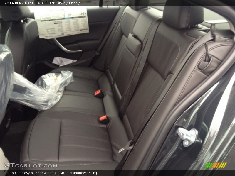 Black Onyx / Ebony 2014 Buick Regal FWD