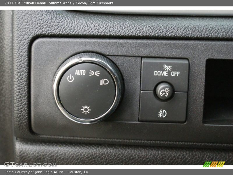 Summit White / Cocoa/Light Cashmere 2011 GMC Yukon Denali
