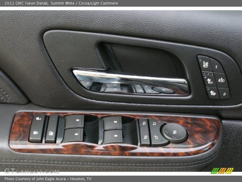 Summit White / Cocoa/Light Cashmere 2011 GMC Yukon Denali