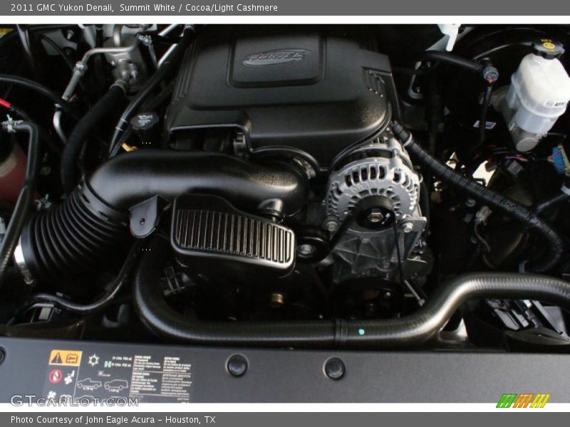 Summit White / Cocoa/Light Cashmere 2011 GMC Yukon Denali