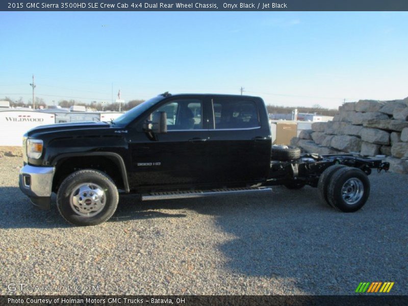  2015 Sierra 3500HD SLE Crew Cab 4x4 Dual Rear Wheel Chassis Onyx Black