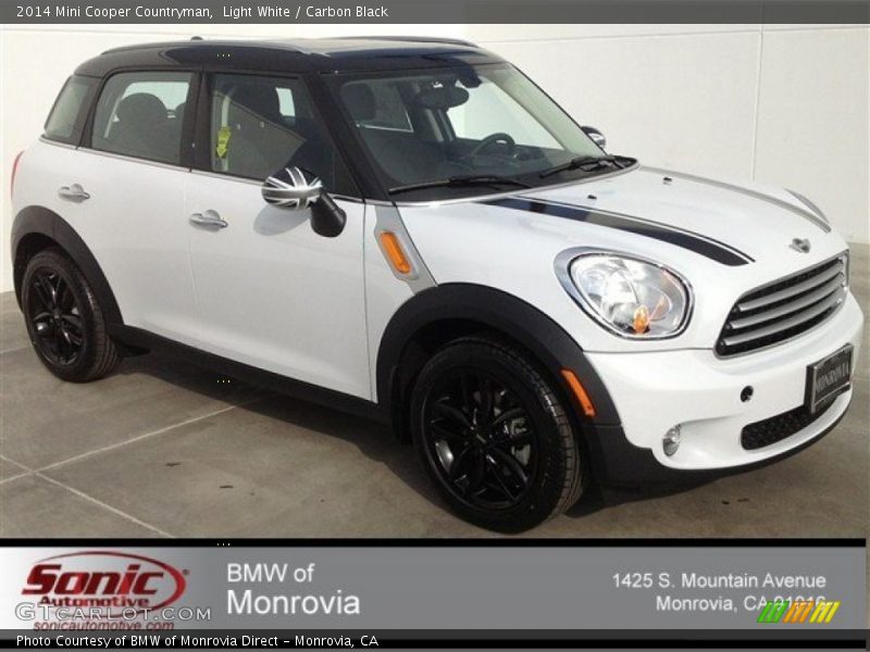 Light White / Carbon Black 2014 Mini Cooper Countryman